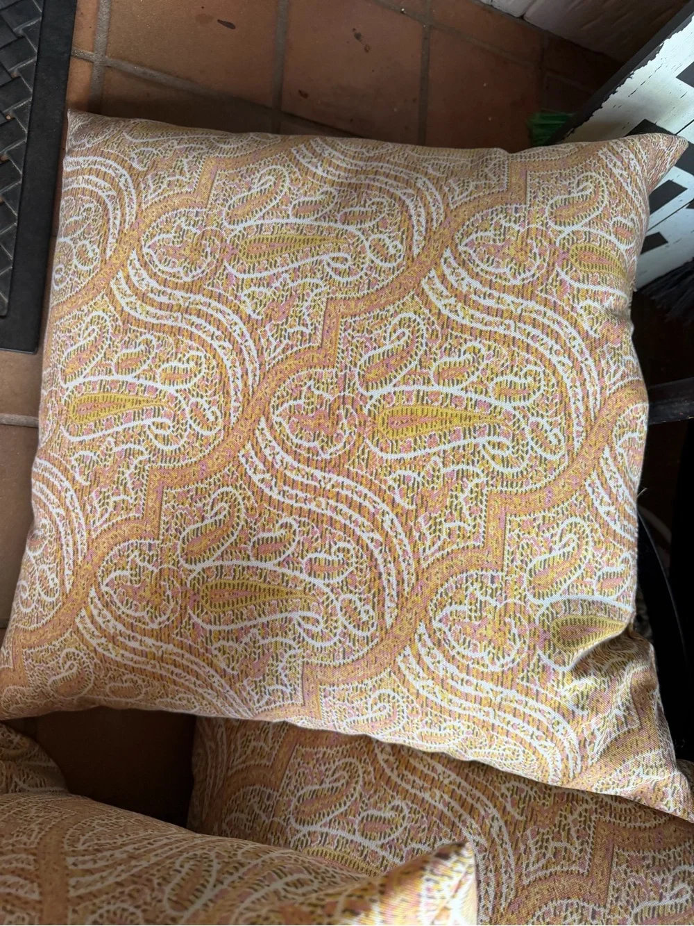Decorative Paisley Throw Pillow in Peach and Cream - Unbranded